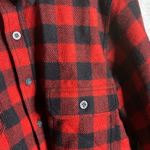 Woolrich Men’s wool blend red plaid long sleeve button front shirt jacket size M - Picture 3 of 11